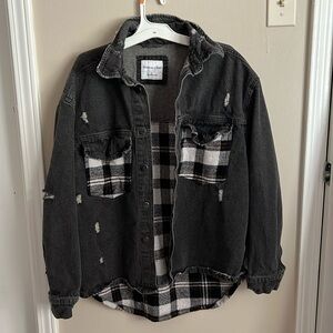 Highway jeans jacket, no issues. Used but perfect condition!